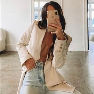 [beginning boutique x emma legar] black blazer